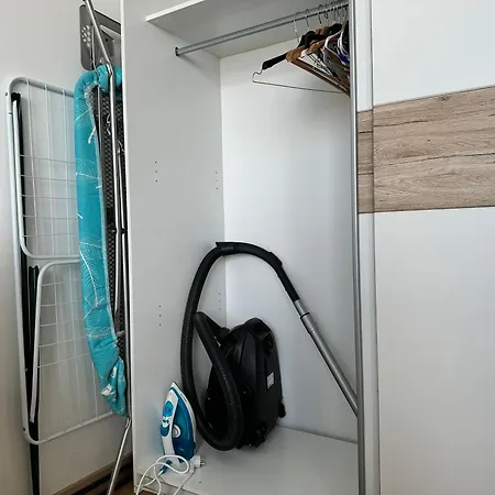 Apartment 2 In 1 Building *